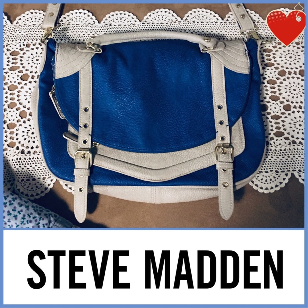 Steve Madden Blue Messenger Bag! 🌟